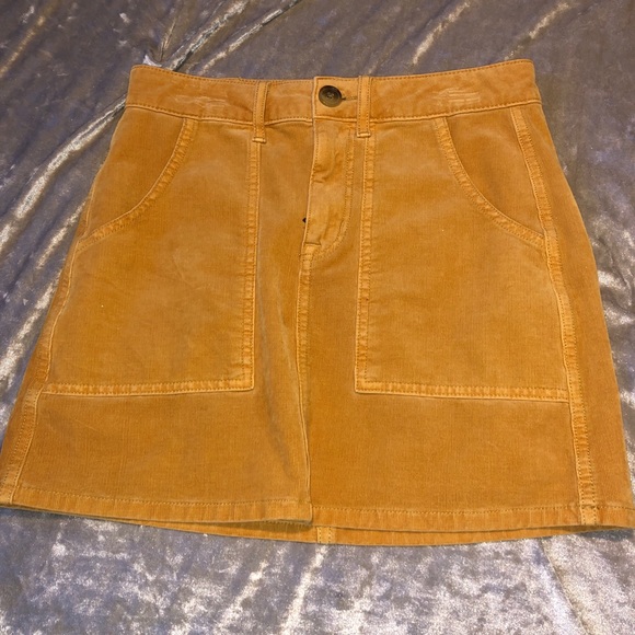 American Eagle Skirt - Picture 1 of 2